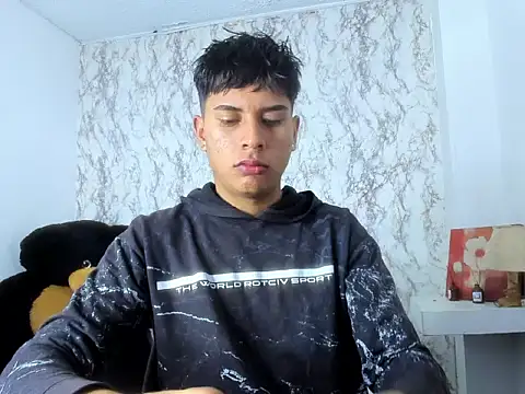 Snapshot of Valentino_Lane chatting on February 2026 02:41:01 AM Valentino Lane online show from February 2026 02:41:01 AM