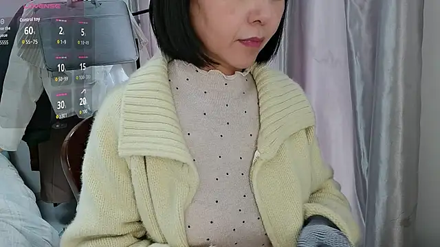 Wanwan61 online show from November 2025 06:11:02 AM