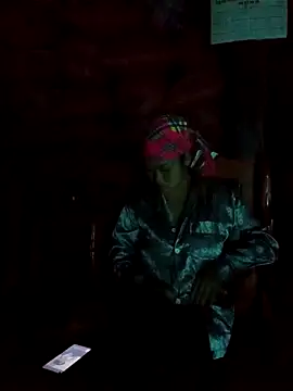 Snapshot of Mabel-122 chatting on November 2025 02:00:01 AM Mabel-122 online show from November 2025 02:00:01 AM