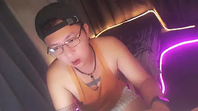 Snapshot of Mr_jessie chatting on November 2025 12:47:01 AM Mr jessie online show from November 2025 12:47:01 AM