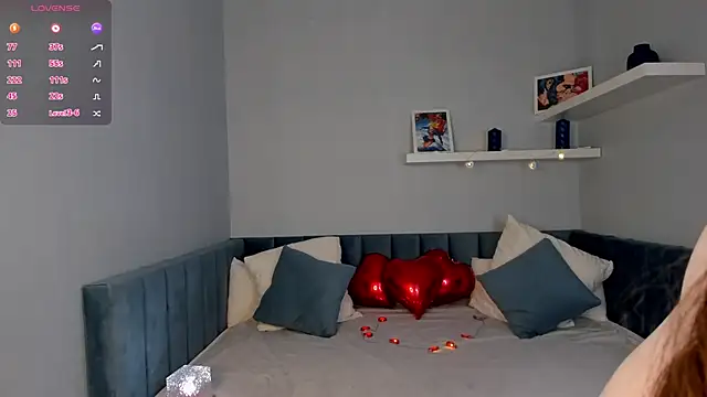 moon sanny online show from February 2026 01:35:02 AM