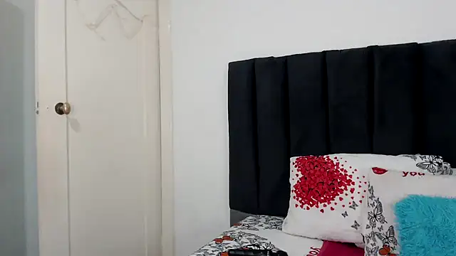 Miss-Berries online show from March 2026 08:59:02 PM