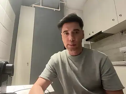 Snapshot of marcoo_x chatting on May 2026 06:42:02 PM marcoo x online show from May 2026 06:42:02 PM