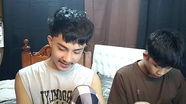 Snapshot of Urloverhardcock chatting on July 2026 04:14:02 PM Urloverhardcock online show from July 2026 04:14:02 PM