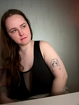 Snapshot of Monika_Boobs chatting on December 2025 07:53:02 PM Monika Boobs online show from December 2025 07:53:02 PM