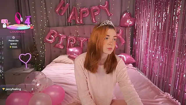 AvaRyder online show from December 2025 01:39:02 PM