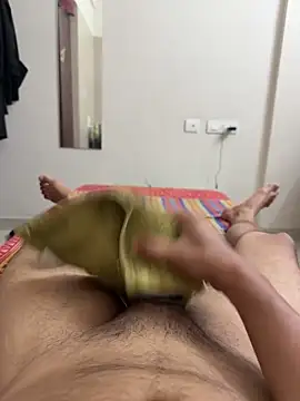 Snapshot of Aaronblazer chatting on April 2026 11:48:01 AM Aaronblazer online show from April 2026 11:48:01 AM