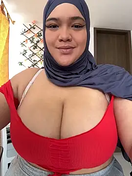 sweetmuslim01 online show from March 2025 04:40:02 PM