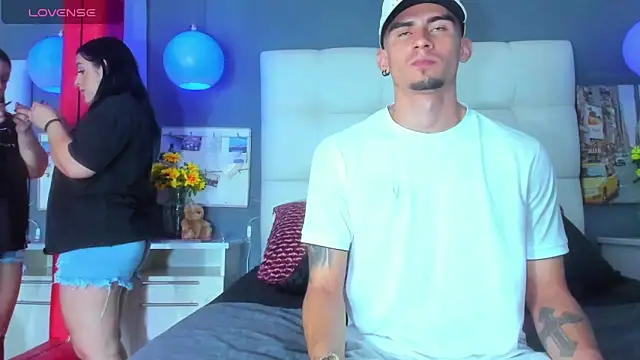 Sharon Tyga20 online show from November 2025 08:33:02 PM