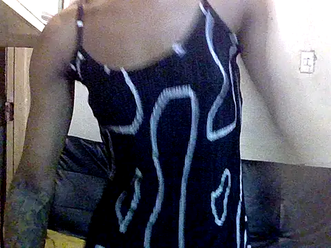 Nikistickyxx25 online show from November 2025 03:12:02 PM