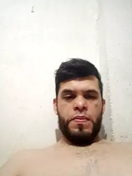 Snapshot of James21990 chatting on November 2025 05:51:01 AM James21990 online show from November 2025 05:51:01 AM