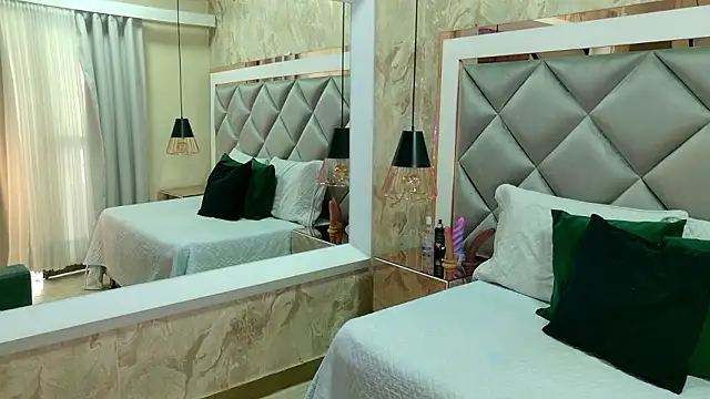 crystal gilton online show from January 2026 07:06:02 PM