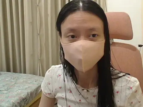 Lil-Cherries online show from March 2026 01:04:02 PM