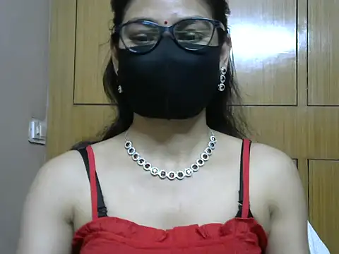 Fairy Pie online show from March 2026 07:43:02 PM