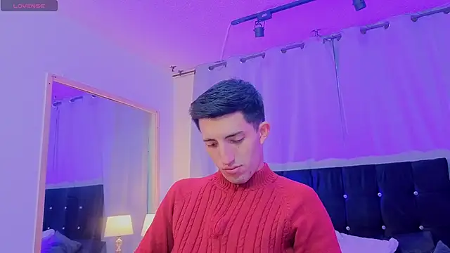 Snapshot of Un_Sluttyy chatting on January 2026 11:37:02 AM Un Sluttyy online show from January 2026 11:37:02 AM