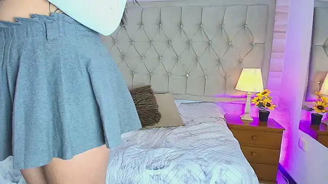 Snapshot of Liathompson_FG chatting on December 2025 07:40:02 PM Liathompson FG online show from December 2025 07:40:02 PM