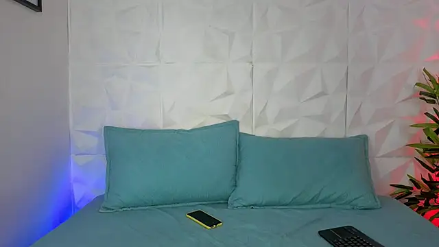 AuroraLanee  online show from November 2025 07:56:01 PM