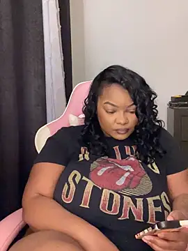 Fxncymuse online show from April 2026 03:20:01 PM