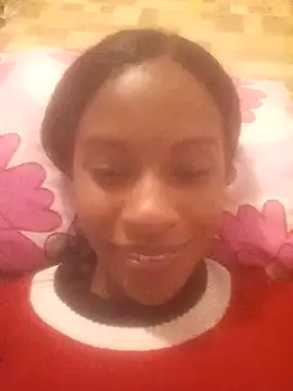 Snapshot of Aliis_Love chatting on March 2026 03:23:01 AM Aliis Love online show from March 2026 03:23:01 AM