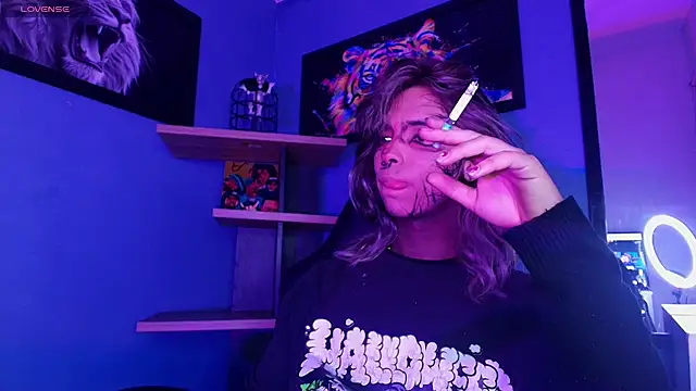 luxiel  online show from November 2025 11:25:01 PM