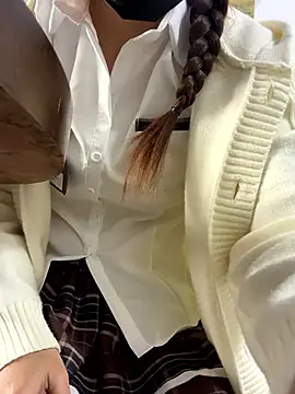 Cara-02 online show from March 2026 03:23:01 AM