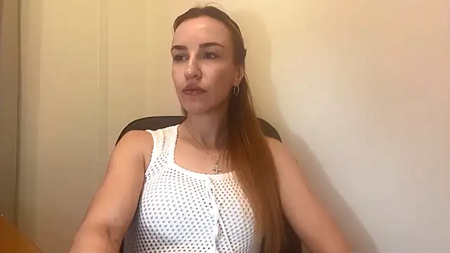 Nyxelia  online show from December 2025 08:30:01 AM