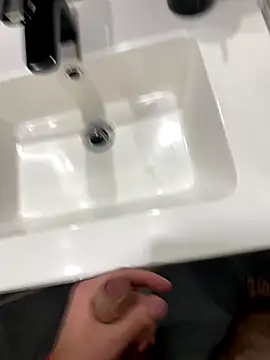 luluhjk online show from November 2025 06:35:01 PM