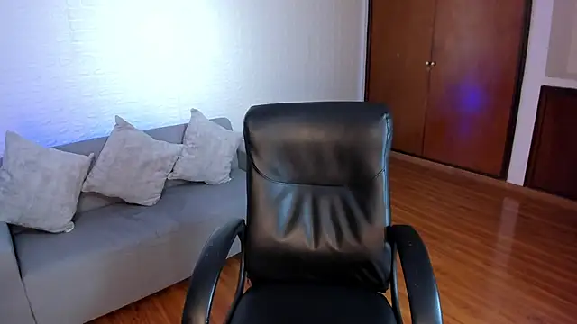 Snapshot of Saara_Corraless chatting on November 2025 06:55:02 PM Saara Corraless online show from November 2025 06:55:02 PM