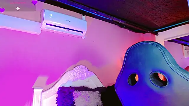 AnnaRouseQueen online show from February 2026 08:29:02 PM