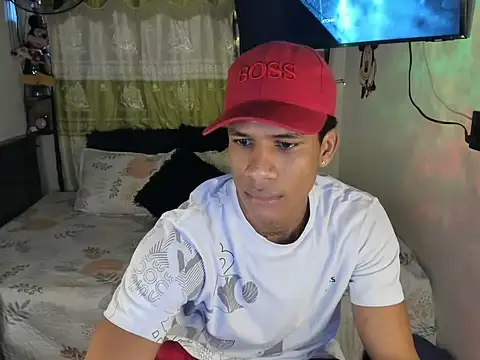 Snapshot of JUANBIGCOCK21CM chatting on June 2026 01:03:02 PM JUANBIGCOCK21CM online show from June 2026 01:03:02 PM