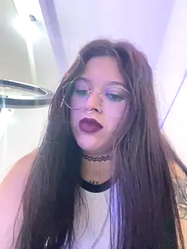 Snapshot of amazonaa9 chatting on November 2025 04:40:01 PM amazonaa9 online show from November 2025 04:40:01 PM