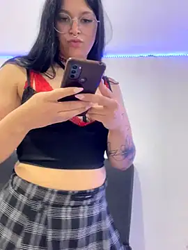 Snapshot of amazonaa9 chatting on November 2025 01:52:02 AM amazonaa9 online show from November 2025 01:52:02 AM