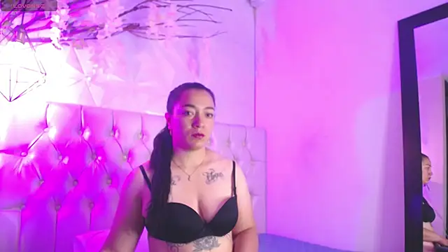 ginebraass online show from December 2025 01:05:02 PM