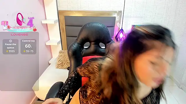 IRENNEBLAZER online show from February 2026 01:05:02 PM