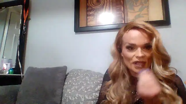 Snapshot of star_whore chatting on January 2026 04:40:02 AM star whore online show from January 2026 04:40:02 AM