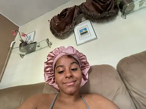 Snapshot of Nicolitalalinda chatting on March 2026 08:25:01 PM Nicolitalalinda online show from March 2026 08:25:01 PM