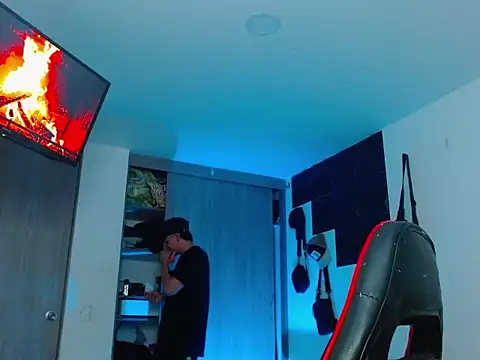 Snapshot of adam_keith chatting on December 2025 03:09:02 PM adam keith online show from December 2025 03:09:02 PM