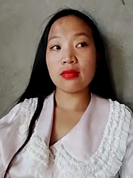 Snapshot of Yumiik2kk chatting on November 2025 05:38:01 AM Yumiik2kk online show from November 2025 05:38:01 AM