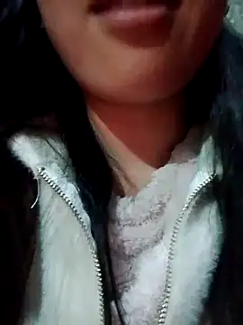 Yumiik2kk online show from January 2026 07:01:02 AM