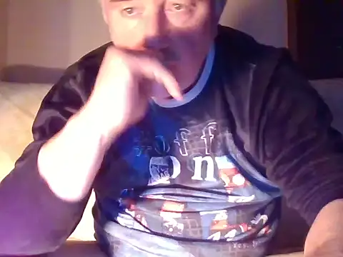 Snapshot of Cumlover5534 chatting on December 2024 07:33:02 AM Cumlover5534 online show from December 2024 07:33:02 AM