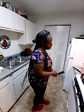 Snapshot of bigbootyney chatting on November 2025 04:45:02 AM bigbootyney online show from November 2025 04:45:02 AM