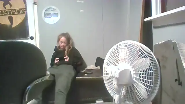 trickydickydaddy online show from April 2026 03:59:01 AM