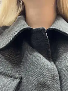 Snapshot of SashaCatt chatting on November 2025 07:51:01 AM SashaCatt online show from November 2025 07:51:01 AM