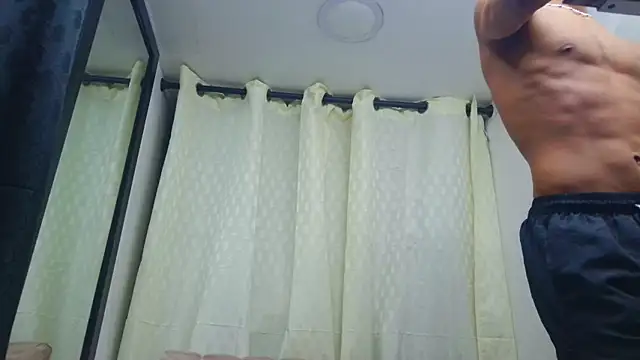 couple hot 00 online show from April 2026 10:38:01 PM