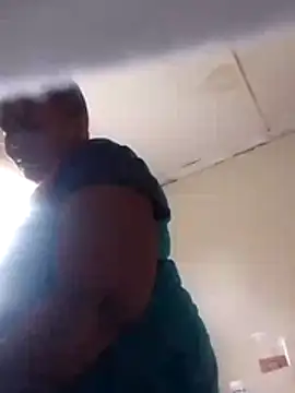 Snapshot of owam243 chatting on November 2025 02:15:01 PM owam243 online show from November 2025 02:15:01 PM