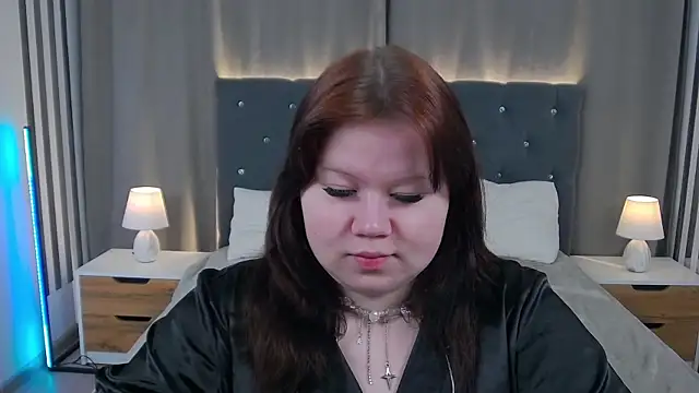 EvaNova  online show from February 2026 05:11:02 AM