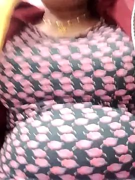 Quin love143 online show from December 2025 02:22:02 PM