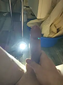 Snapshot of Artem27vz chatting on February 2026 11:17:01 AM Artem27vz online show from February 2026 11:17:01 AM