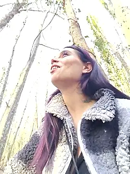 MickNanaa online show from December 2025 02:45:02 PM