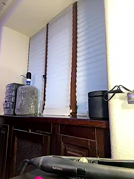 Snapshot of yourselenaa chatting on January 2026 01:13:02 PM yourselenaa online show from January 2026 01:13:02 PM